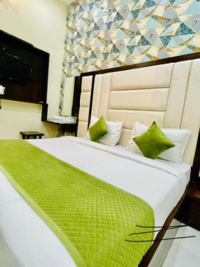 The Super House Boutique Rooms